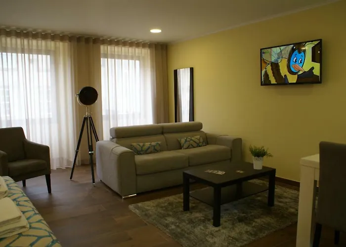 Oporto Downtown Flats